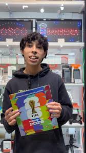 Cliente Legacy Collection con álbum Panini en Neuquén